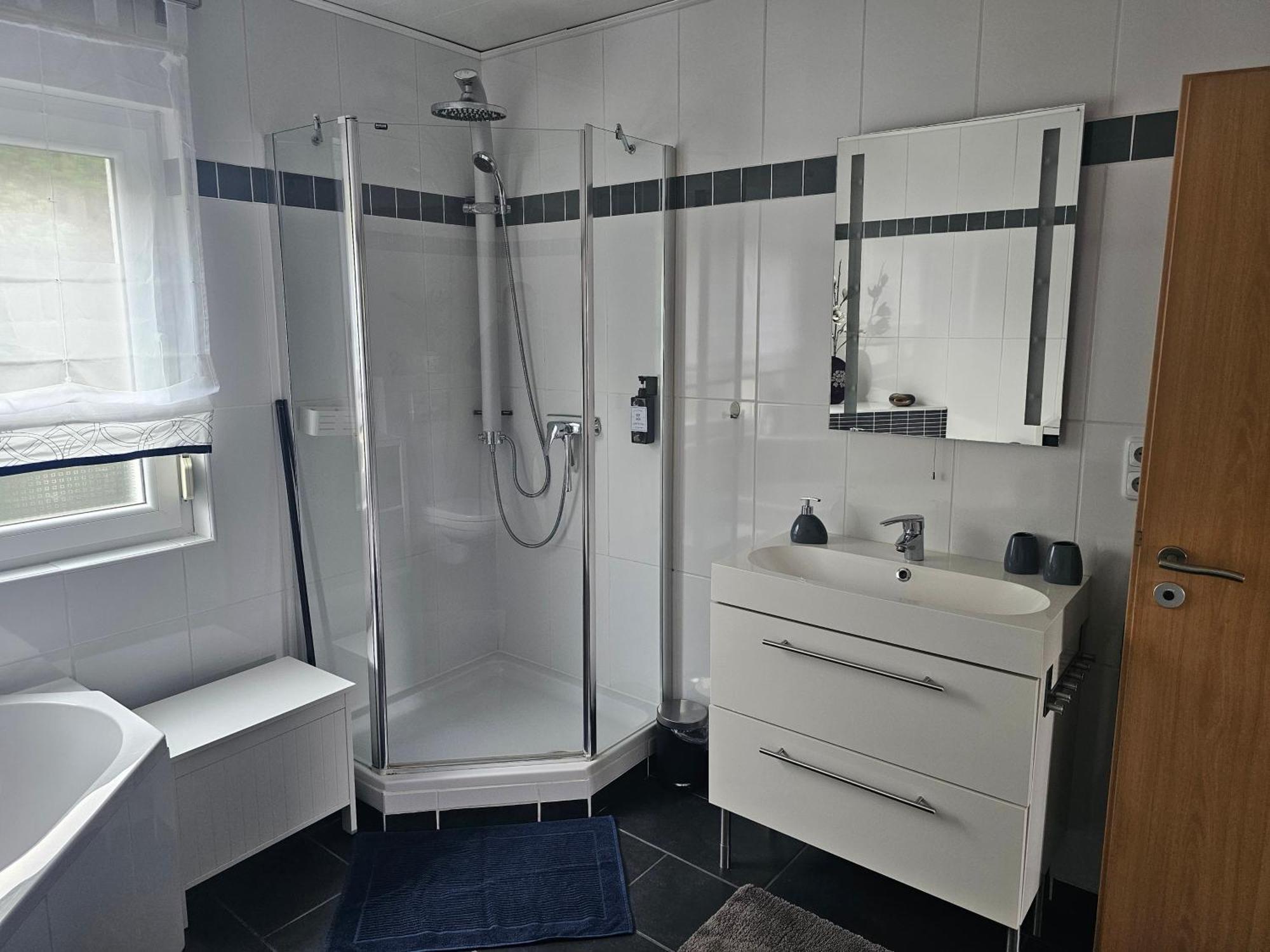 Lenny'S Ferienwohnung Kassel Esterno foto